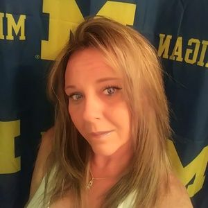 Meet your Posher, Brandi